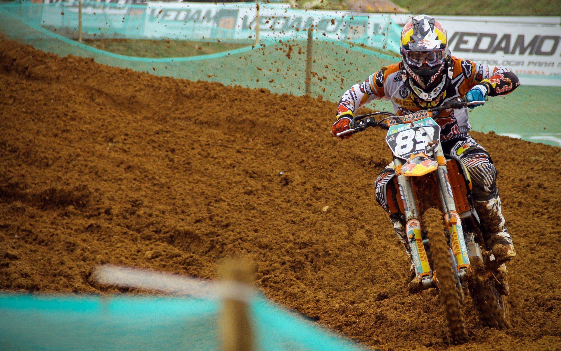 西甲周日巅峰对决,塞尔塔与毕尔巴鄂反击战术较量,攻防博弈决定胜负